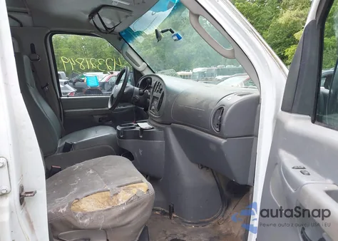 2008 Ford E-250 Commercial/Recreational z USA, uszkodzony, nr VIN 1FTNE24L38DA71379